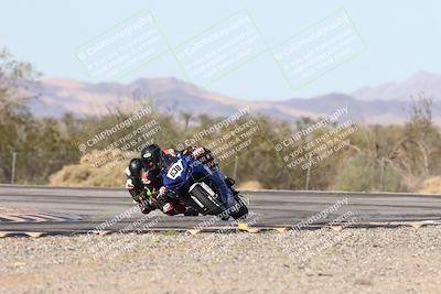 media/Dec-06-2025-CVMA (Sat) [[4a896cc04c]]/Race 4-Formula Middleweight/